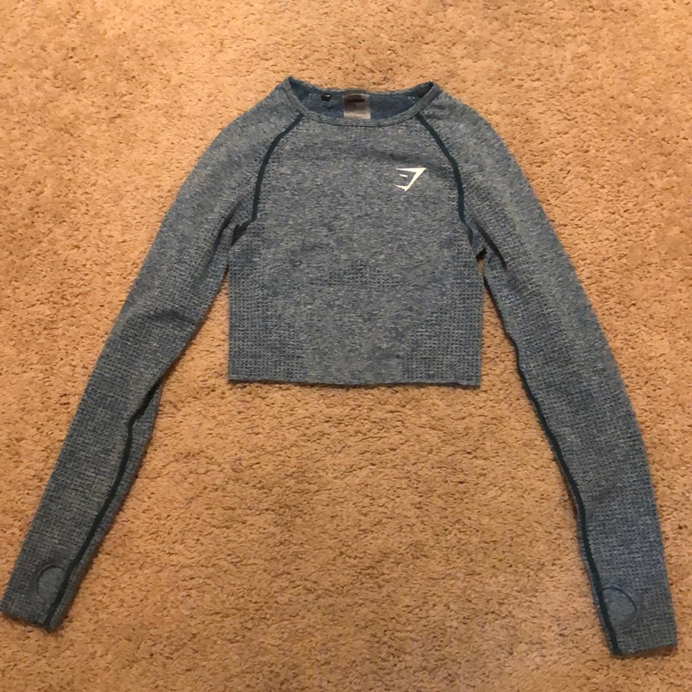 Gymshark seamless long sleeve crop top. Size XS.